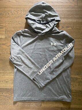 LIKE NEW: Grey Under Armour Hoodie Size Youth Medium